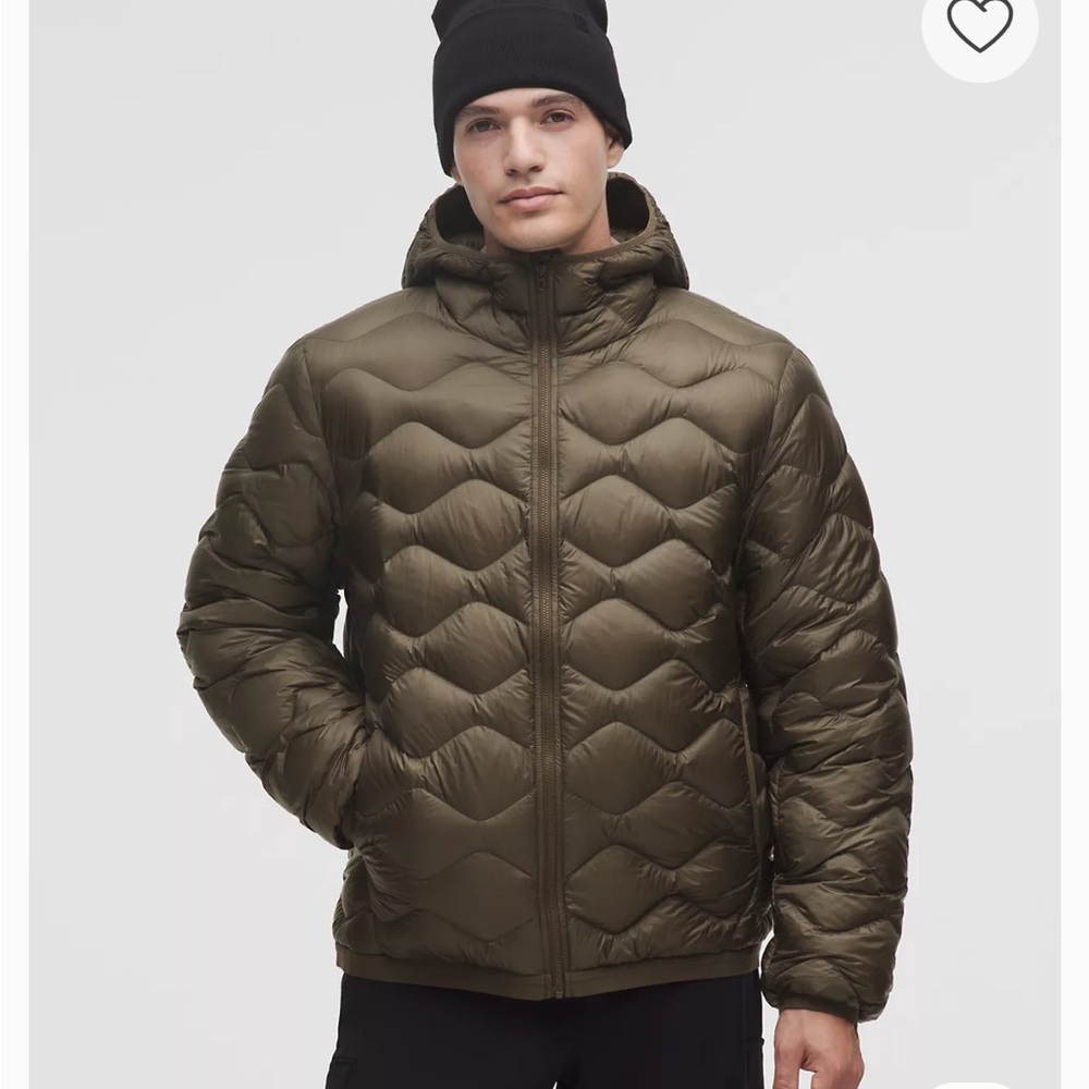 NWT Lululemon Featherweight 900-Down-Fill Quilted Hooded Jacket